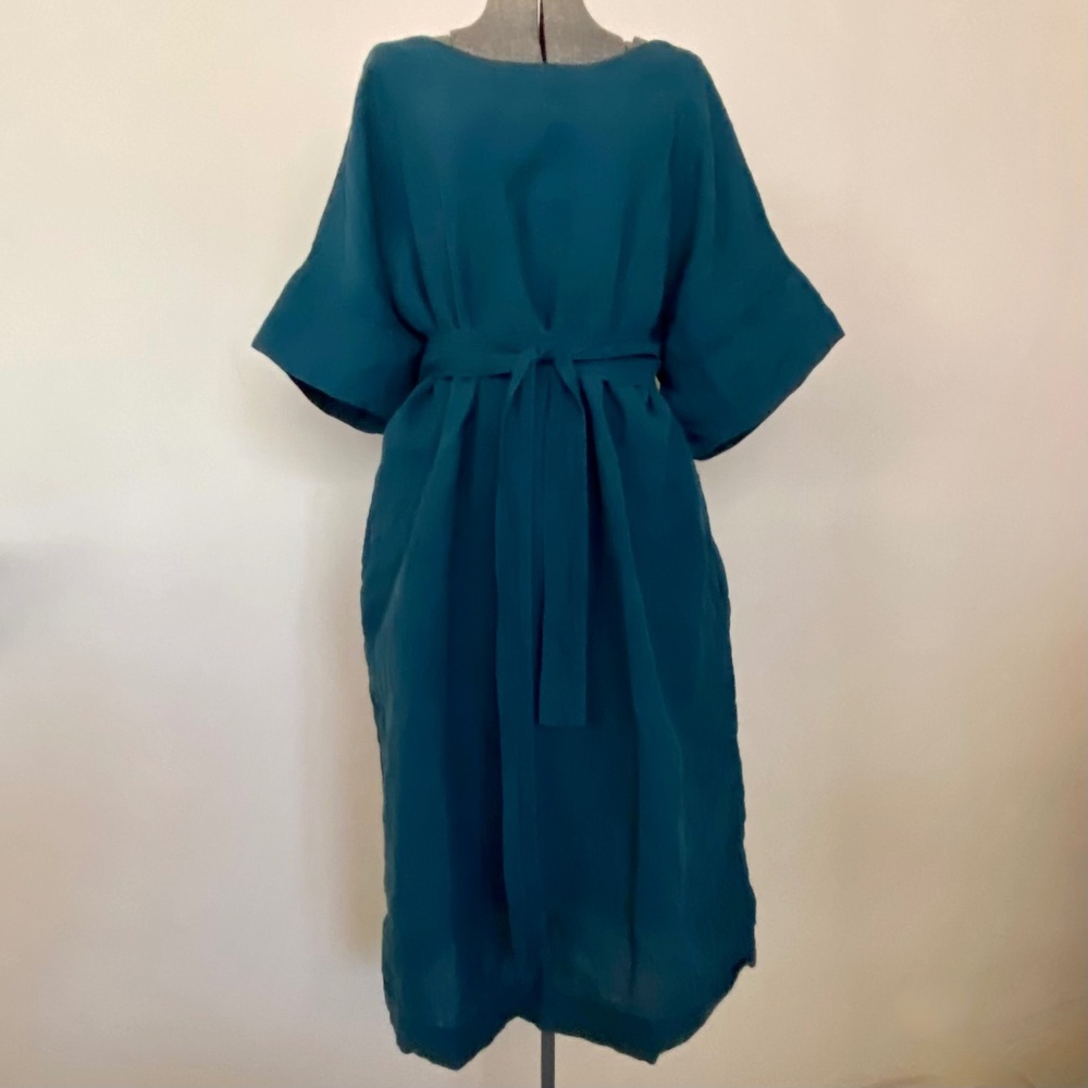 Luscious linen dress with deep V neck in back